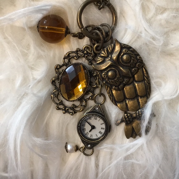 Vintage Jewelry - WOW!! Amazing Vintage Cluster Necklace!